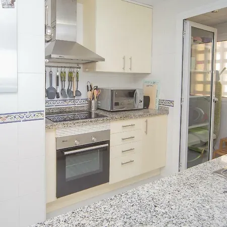 Duquesa Village 10.38.21 Apartment